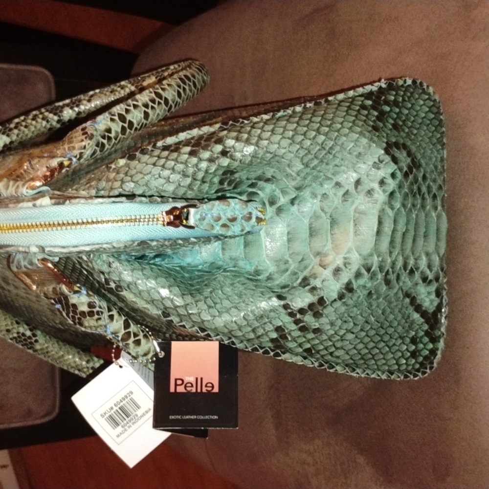 Genuine Python Convertible Handbag NWT - Picture 10 of 12